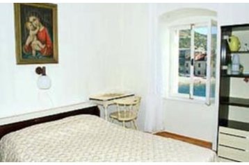 Сімейний пансіонат Komiža 13